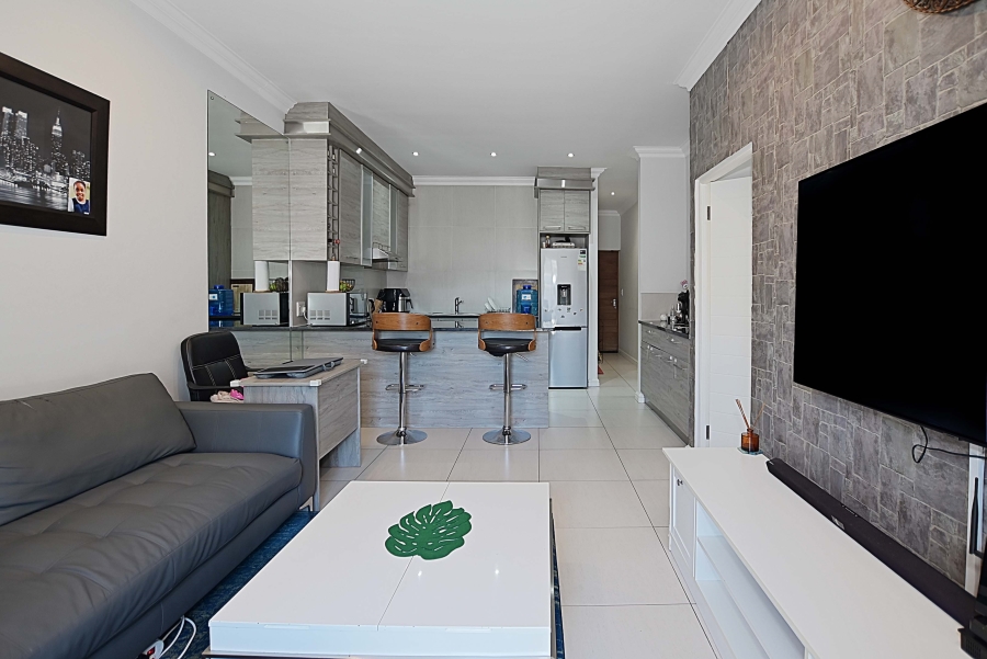 2 Bedroom Property for Sale in Parklands North Western Cape